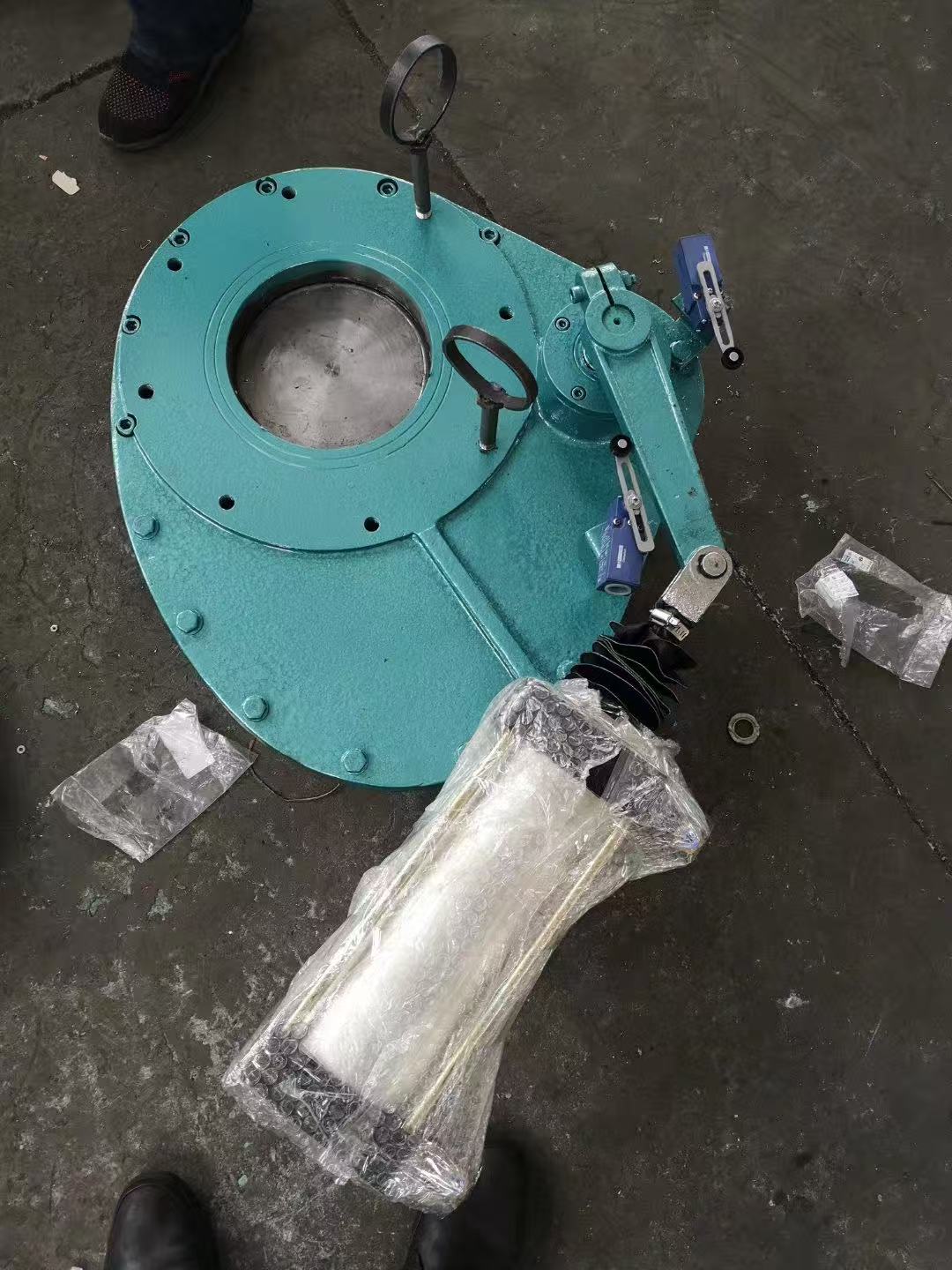 摆动阀